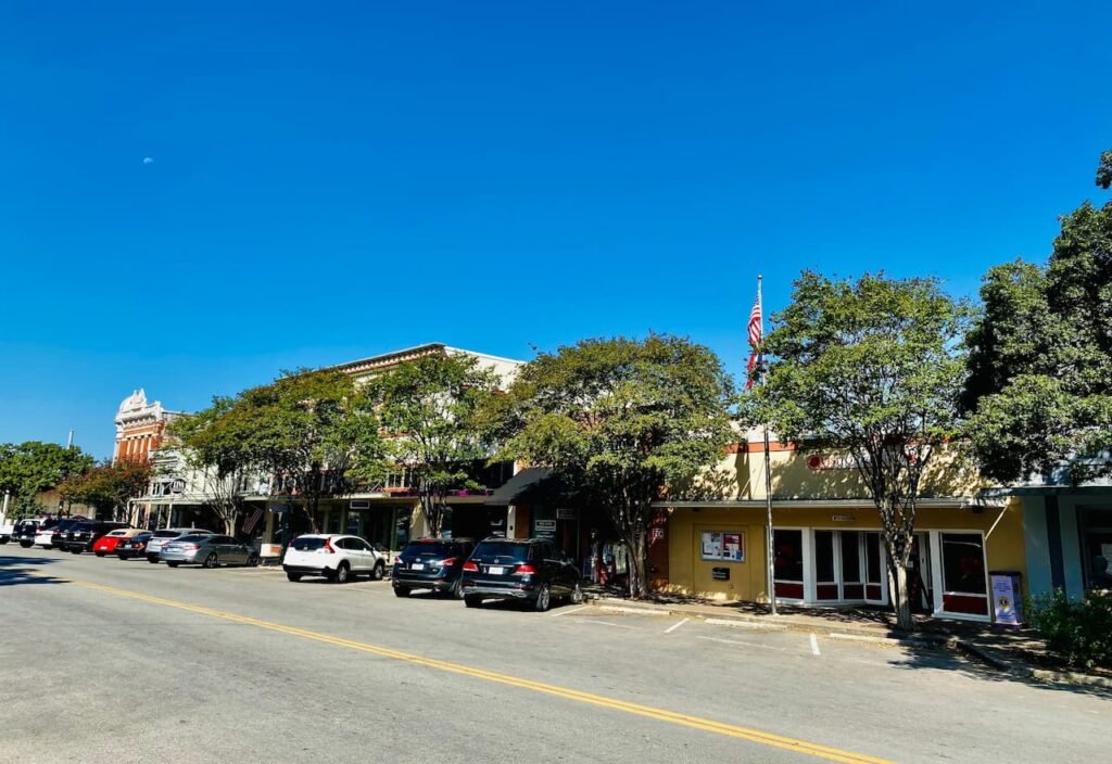 Thumbnail-For-Georgetown - Streetview - By-Homeva