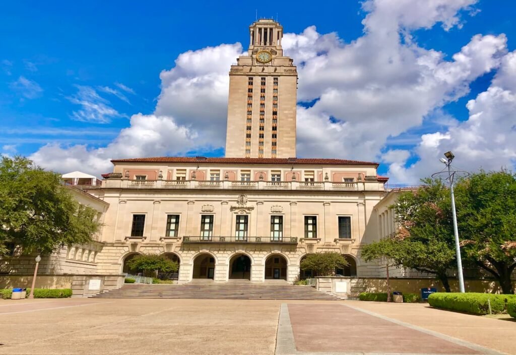 Thumbnail-For- The University of Texas at Austin -By-Homeva